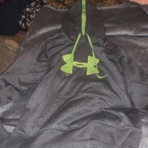 under armor sweatshirt